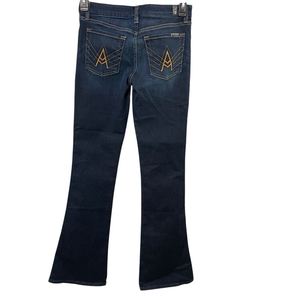 7 For All Mankind Women’s Flare Jeans Size 28 Dark Wash Embroidered Pockets - Picture 4 of 15